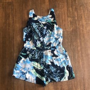 EUC Gorgeous Blue Floral Romper